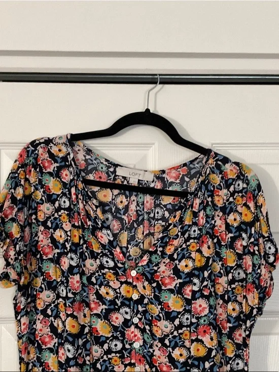 LOFT Navy Floral Button-Front Dress with Multicolor Blooms - Picture 3 of 4